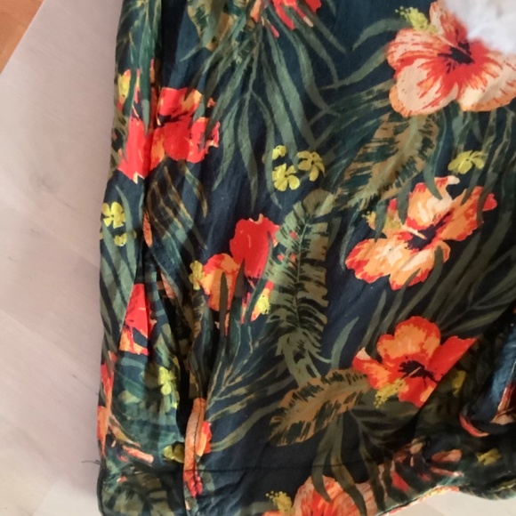 Beach cover up flowy pants xs - Picture 4 of 6